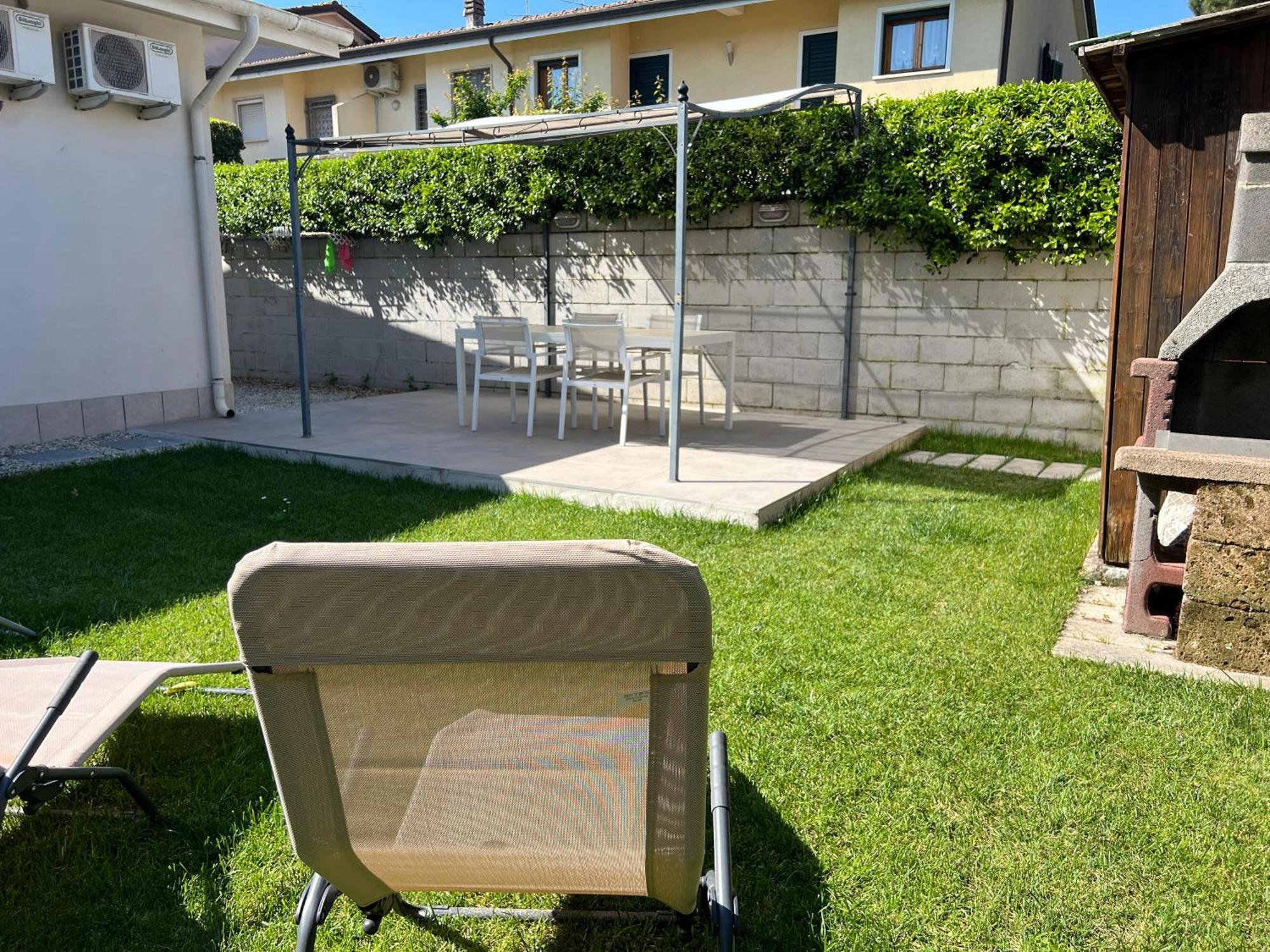 Casa Vacanze Vespucci Torre del Lago Puccini Bagian luar foto