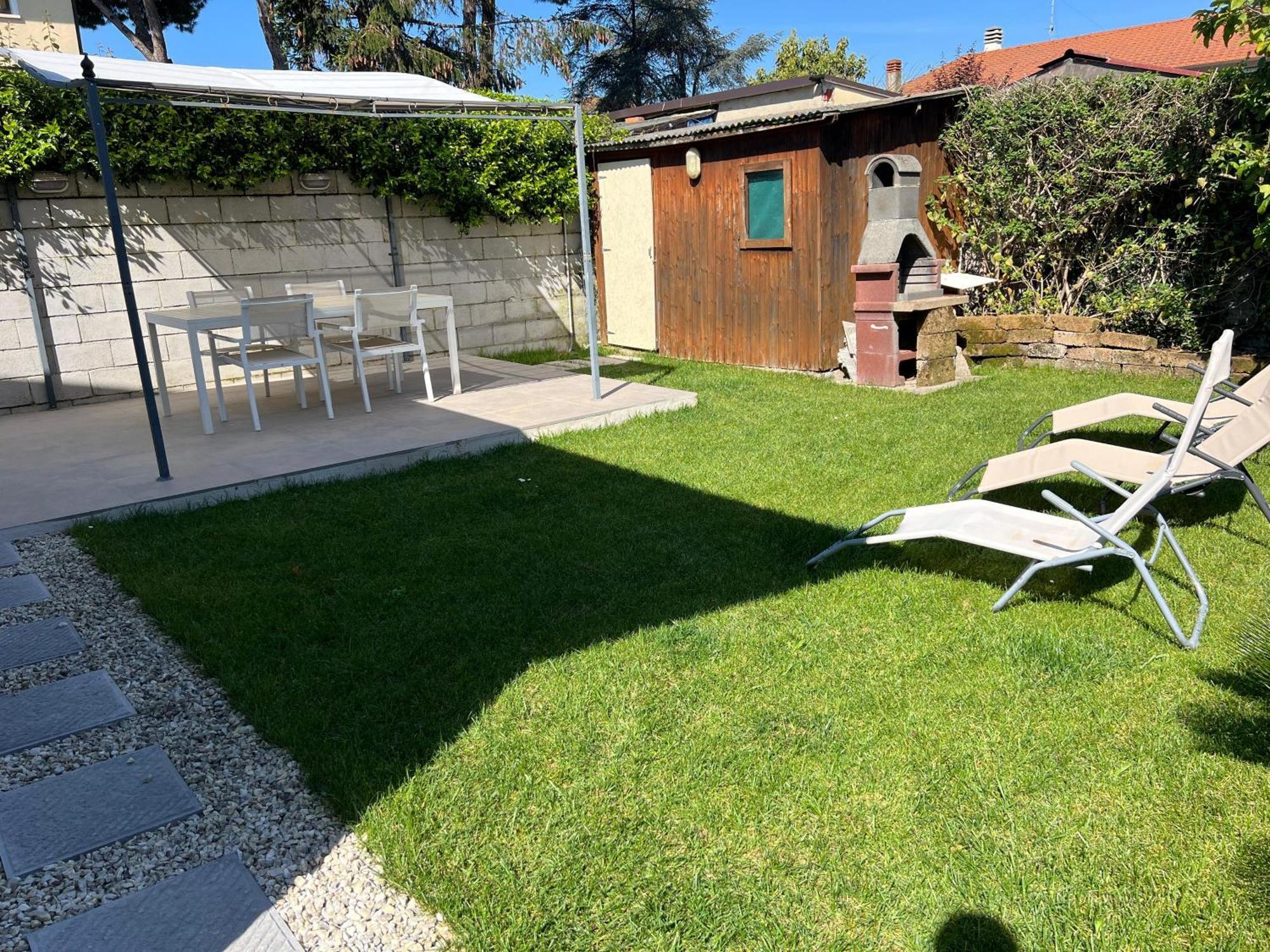 Casa Vacanze Vespucci Torre del Lago Puccini Bagian luar foto